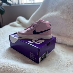 Nike shoes